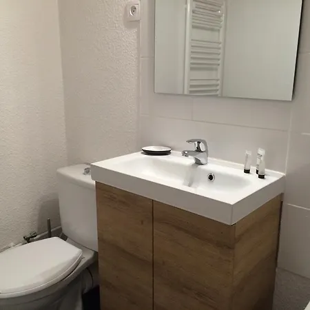L'appart & Saint Remi Apartment *