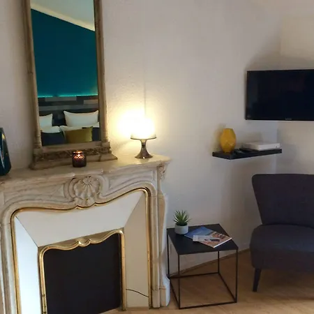 L'appart & Saint Remi Apartment